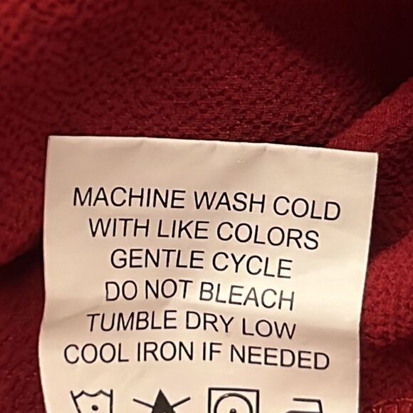 MUD PIE Red Ruffle Hem Blouse  - Size Large - Picture 13 of 13